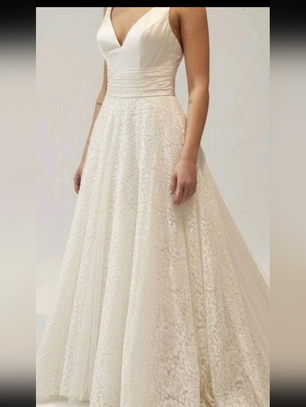 Justin Alexander 8824 Classic V-Neck Ivory Lace A-Line Wedding Dress Size 10 Nwt